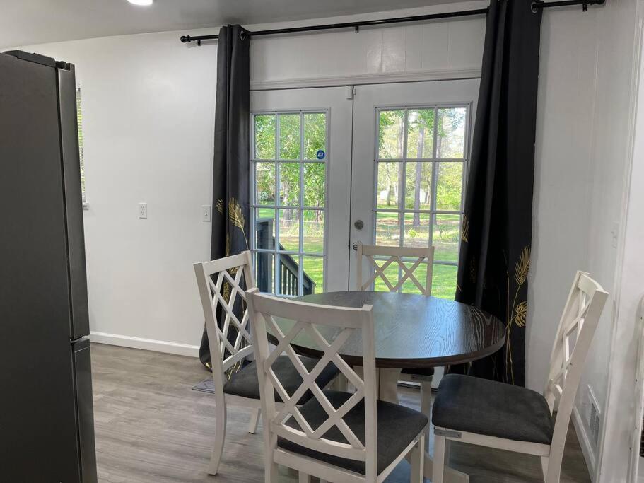 Four Bedroom Home Near Hartsfield Jackson Airport リバーデイル エクステリア 写真