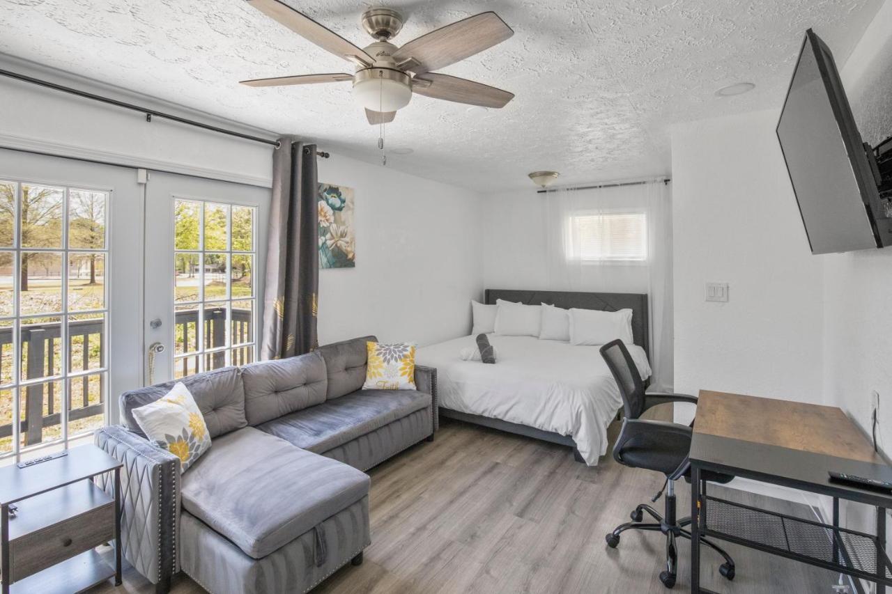 Four Bedroom Home Near Hartsfield Jackson Airport リバーデイル エクステリア 写真